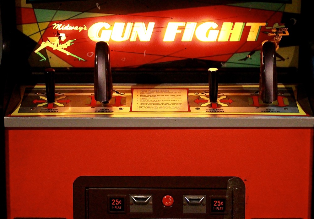 Gun Fight Arcade Game (November 1975)