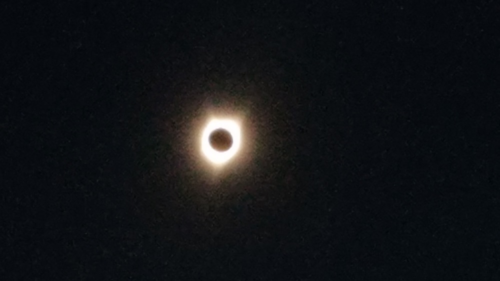 Totality.jpg.951bbf1475fbd48a8cab80223992c882.jpg